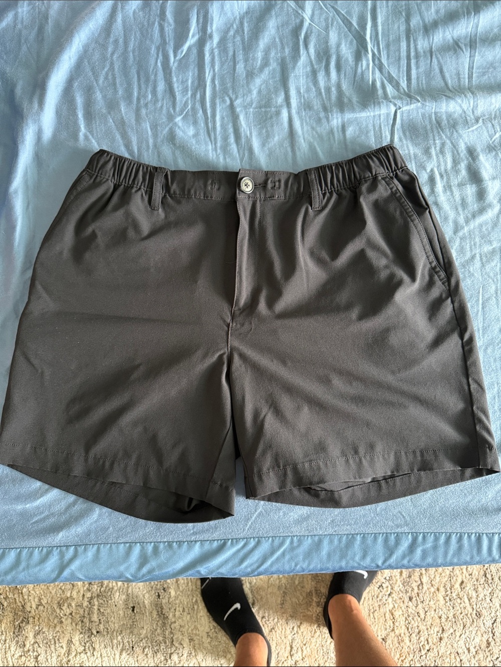 chubbies Men's Black Hybrid Shorts